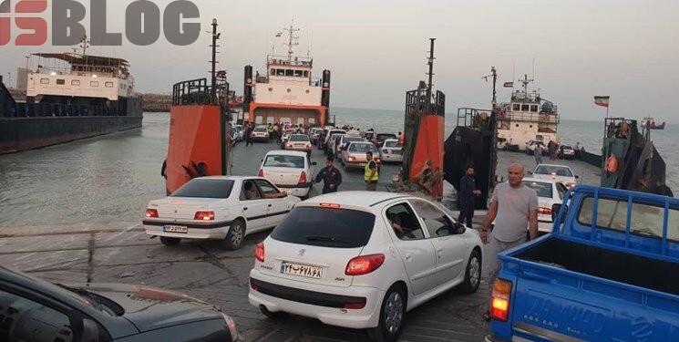 صف سنگین خودروها برای ورود به قشم / فیلم – بلاگی ها