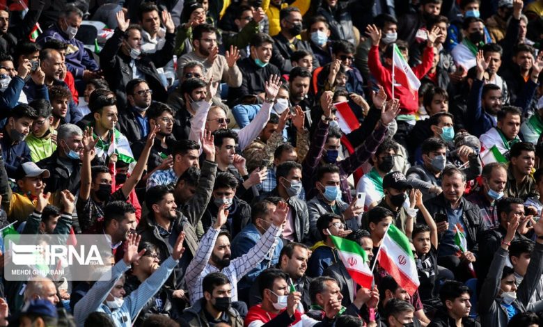 عذرخواهی فرماندار مشهد برای حوادث گاز اشک آور در ورزشگاه امام رضا (ع) – بلاگی ها